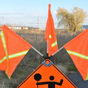 Flag AD1001 with holder AQ3003 and sign T60-2