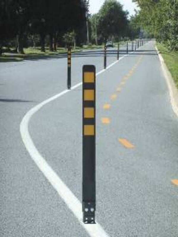 <a href="https://www.signel.ca/en/produit/bollard/">Bollard</a>