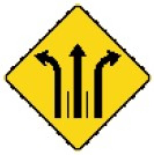 <a href="https://www.signel.ca/en/produit/signal-avance-de-direction-de-voies-a-gauche-et-tout-droit-et-a-droite/">Signal avancé de direction de voies à gauche et tout droit et à droite</a>