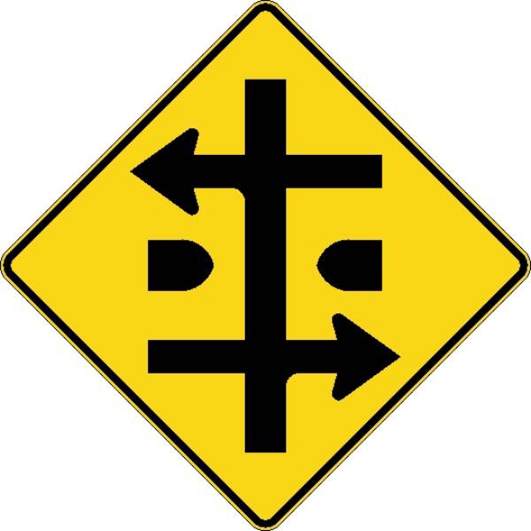 <a href="https://www.signel.ca/produit/intersection-en-route-a-voies-separees-en-croix/">Intersection en route à voies séparées en croix</a>