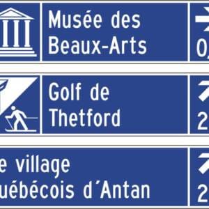 Acheminement d'équipements touristiques privés avec picto, flèche et distance