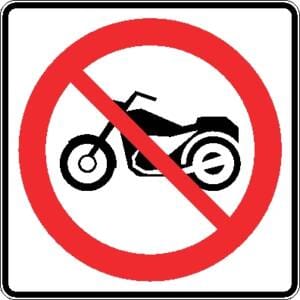 Accès interdit aux motocyclettes