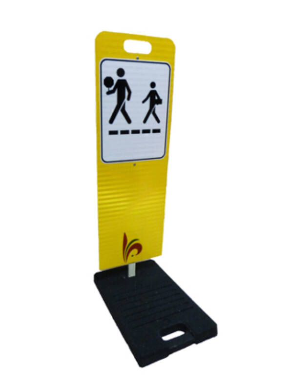 <a href="https://www.signel.ca/produit/balise-bollard-portative-reduction-de-vitesse/">Balise ou bollard portative pour réduction de vitesse</a>