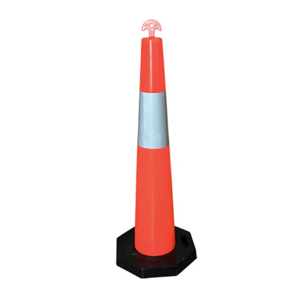 <a href="https://www.signel.ca/produit/bollard-conique-a-poignee/">Bollard cônique à poignée</a>